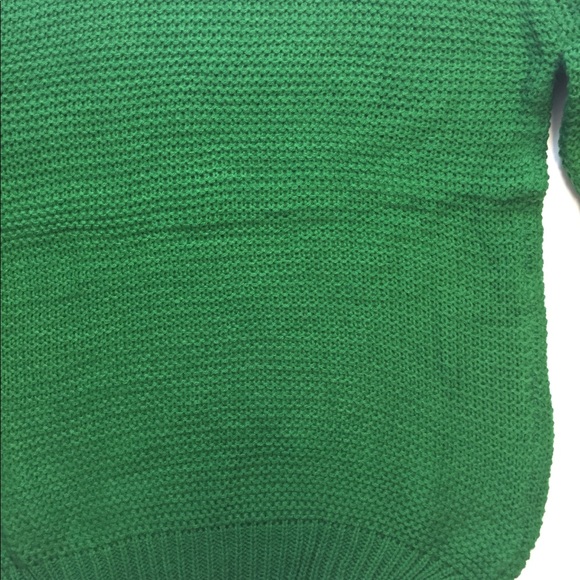 Green Turtleneck sweater - Picture 3 of 3